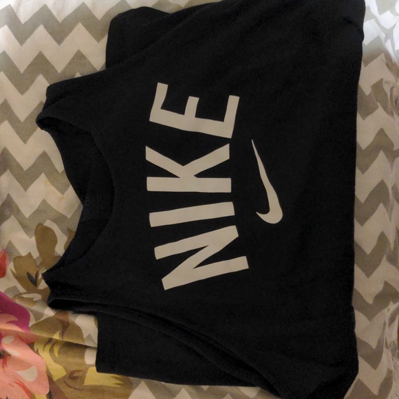 Nike Tank - Picture 1 of 1